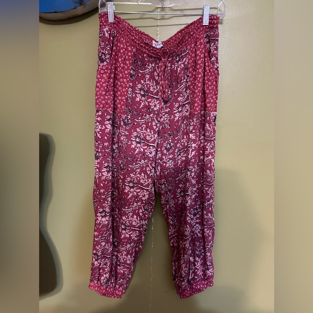 American Eagle harem pants 
Sz XL